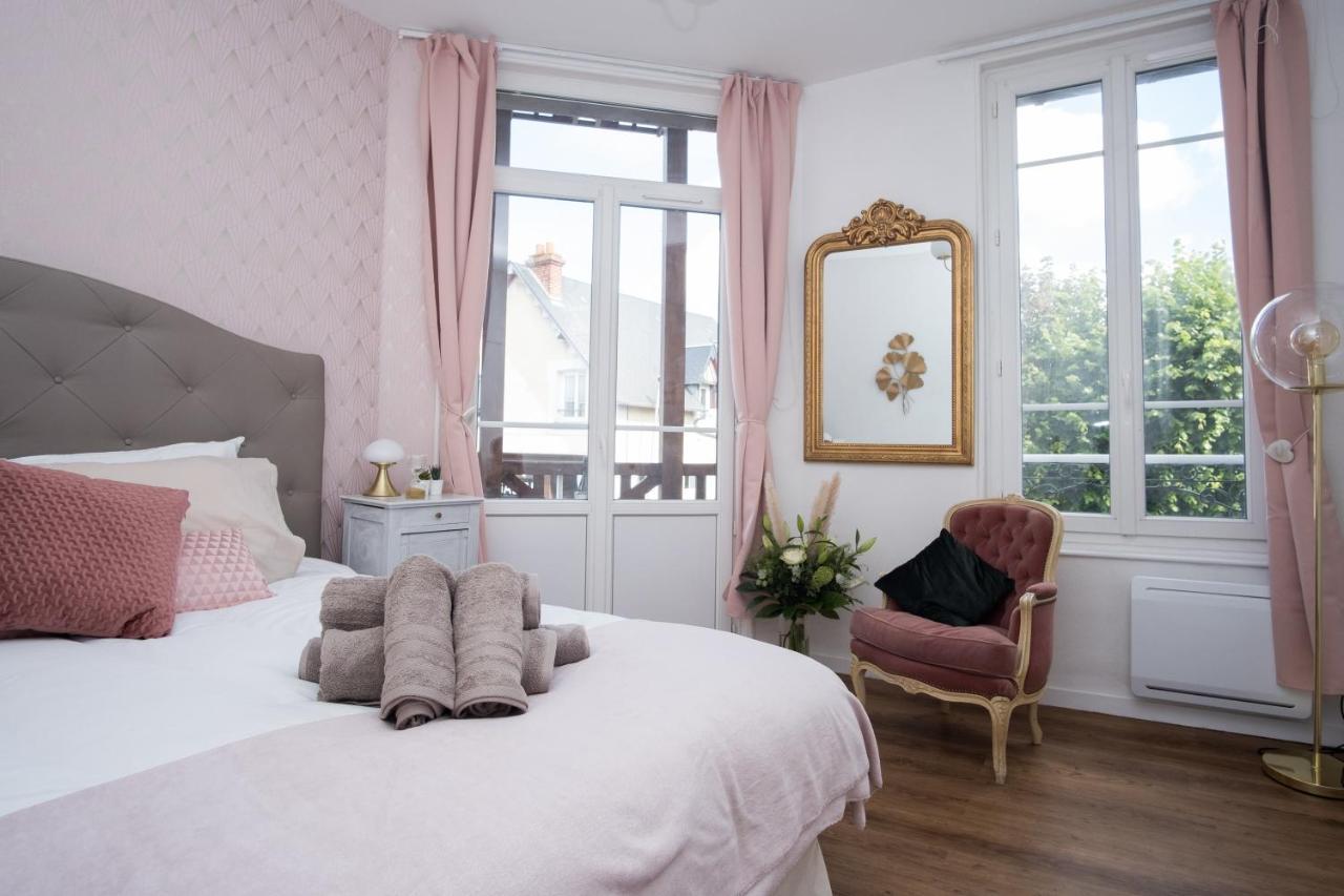 Cabourg Cosy Chic Cabourg Hyper-Centre 4 Pers, 2 Bedrooms , 2 Sdb, Terrasse, Wifi Exterior photo